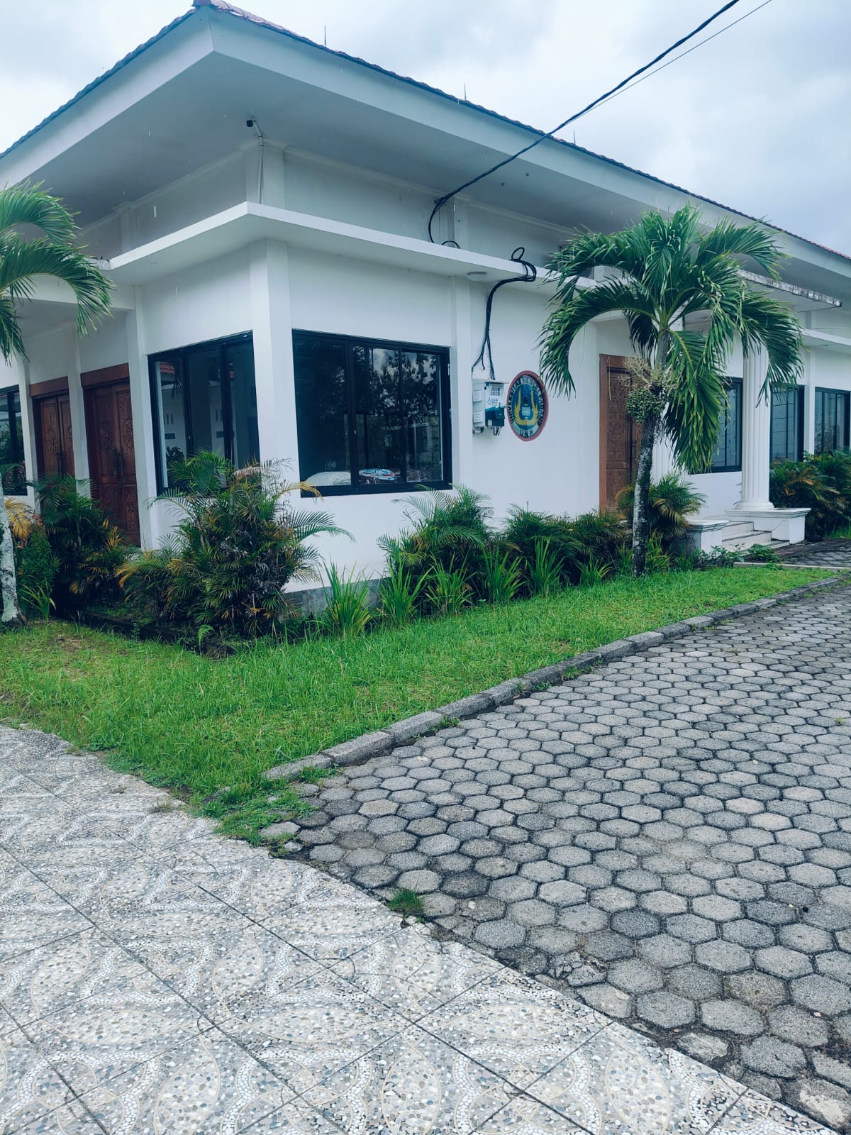 Foto depan Guess House Lubuk Minturun