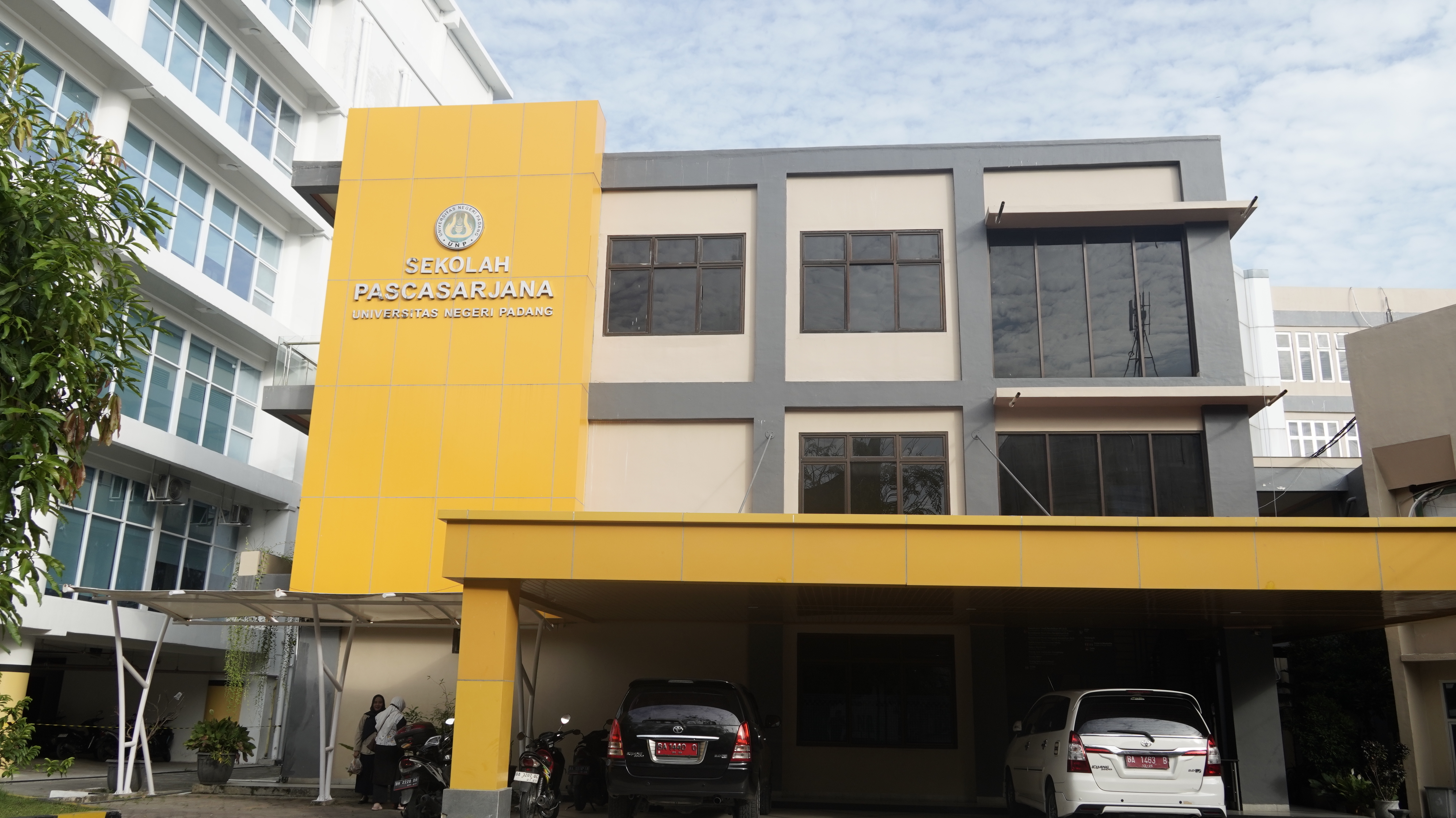 Foto depan Gedung Kantor SPS
