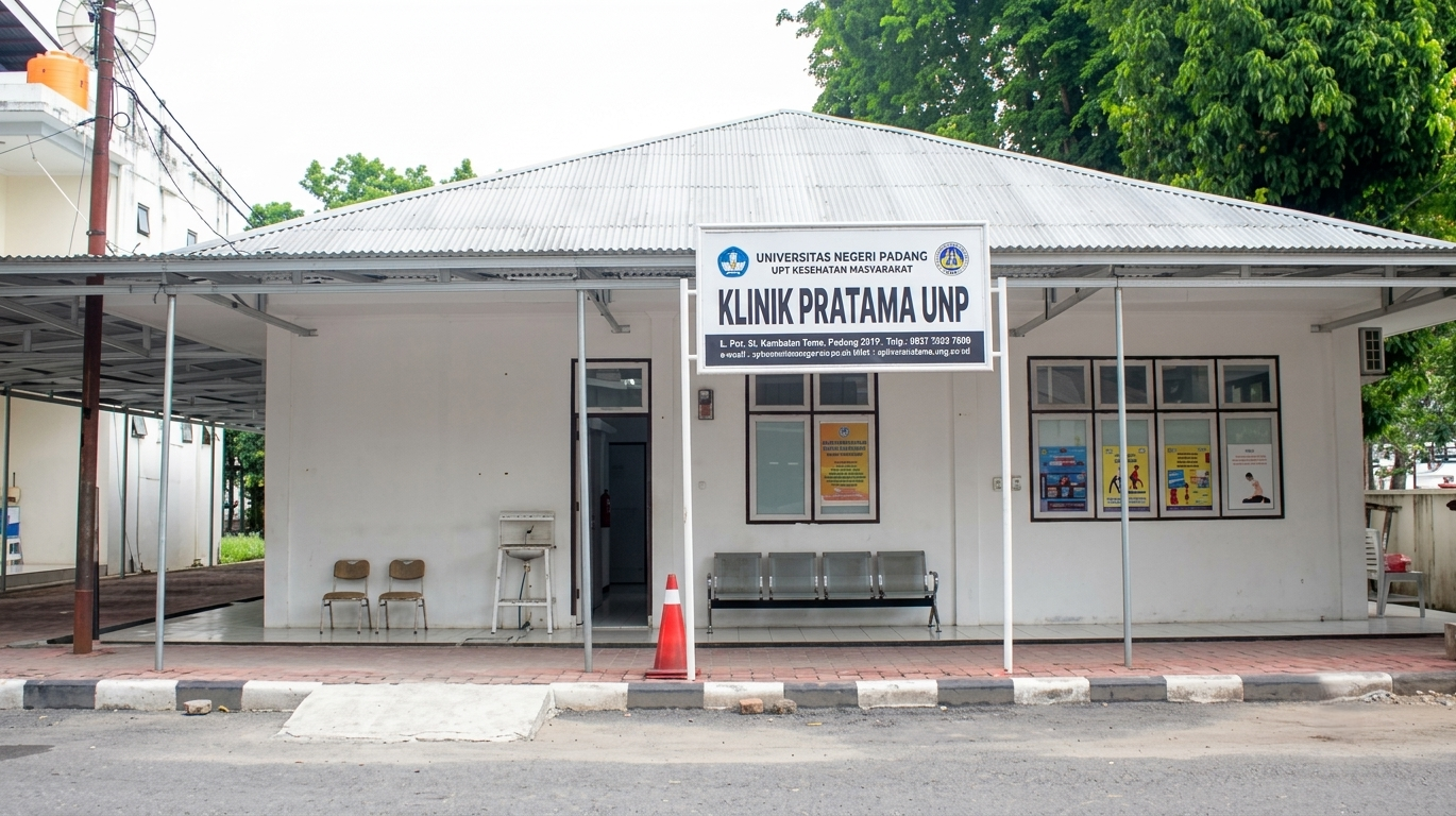 Foto depan Klinik Pratama UNP