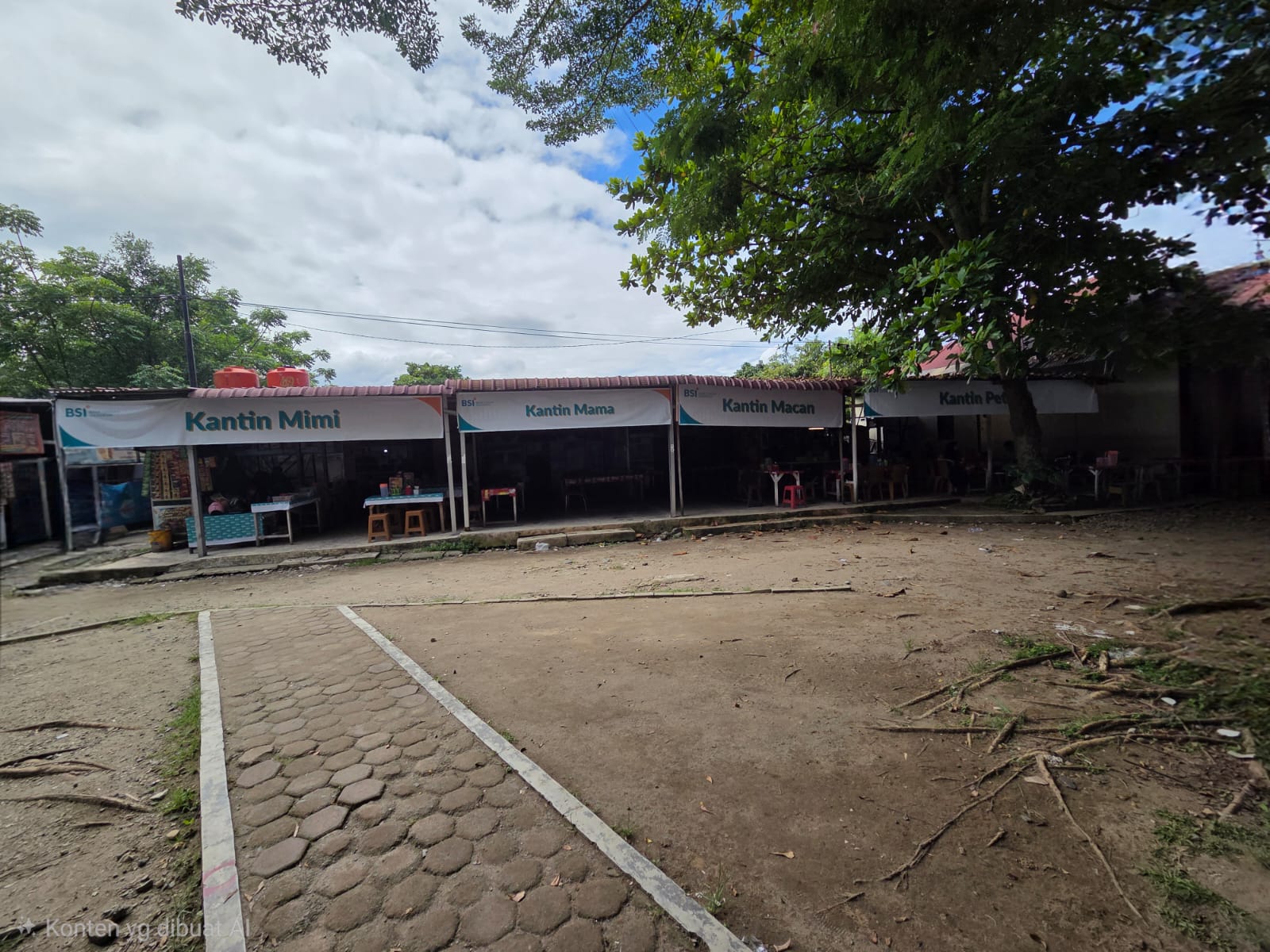 Foto depan Kantin Belakang FIS 2 (Cafe 6-9)