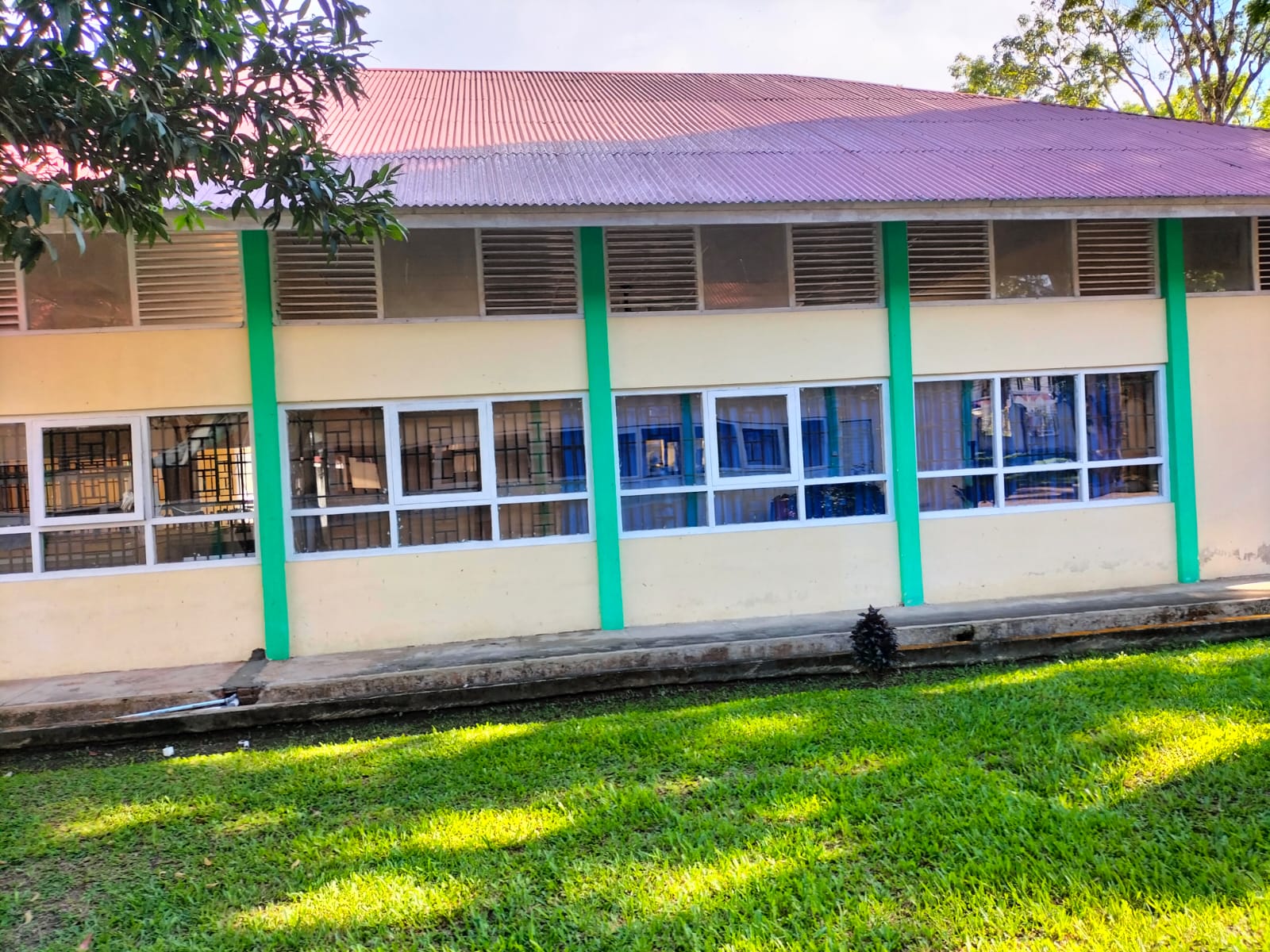 Foto depan Gedung Kuliah 1 FPK Bukittinggi