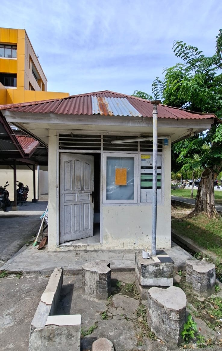 Foto depan Pos Satpam FMIPA