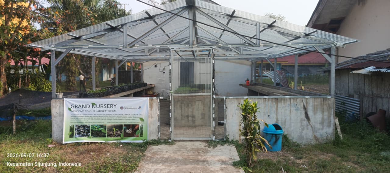 Foto depan Bangunan Green House FMIPA Sijunjung